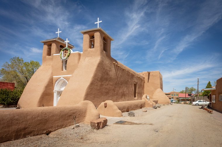 124 Taos, San Francisco De Asisi Mission.jpg